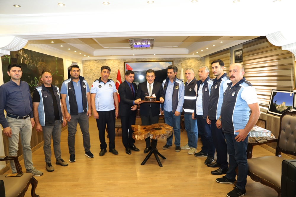 BAŞKAN DEMİR, ZABITA HAFTASINI KUTLADI