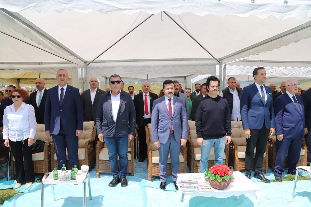 BAŞKAN DEMİR, 23. GÖLE KÜLTÜR VE KAŞAR FESTİVALİNE KATILDI