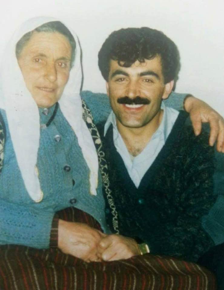 BAŞKAN DEMİR'DEN ANNELER GÜNÜ MESAJI