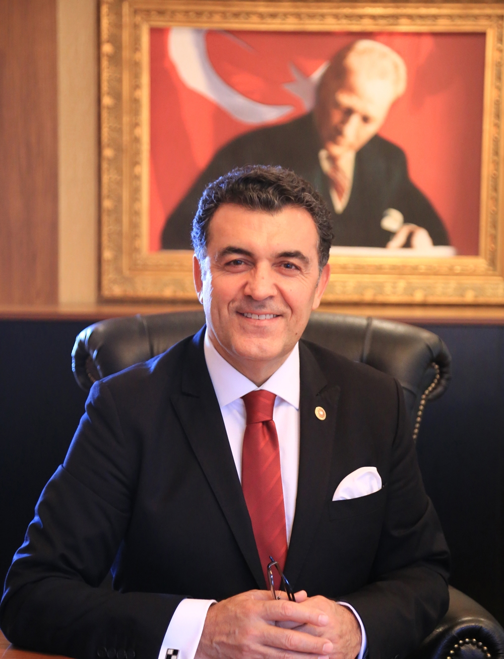 BAŞKAN DEMİR’DEN, 19 MAYIS ATATÜRK'Ü ANMA GENÇLİK VE SPOR BAYRAMI MESAJI